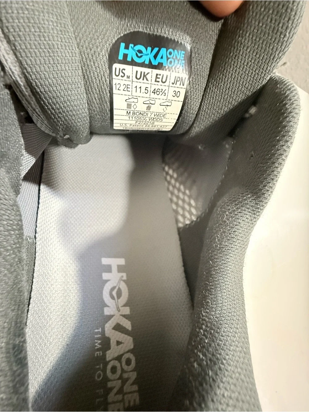 Hoka Bondi 7 men size 12 Gray and White Women's Athletic Running Shoes